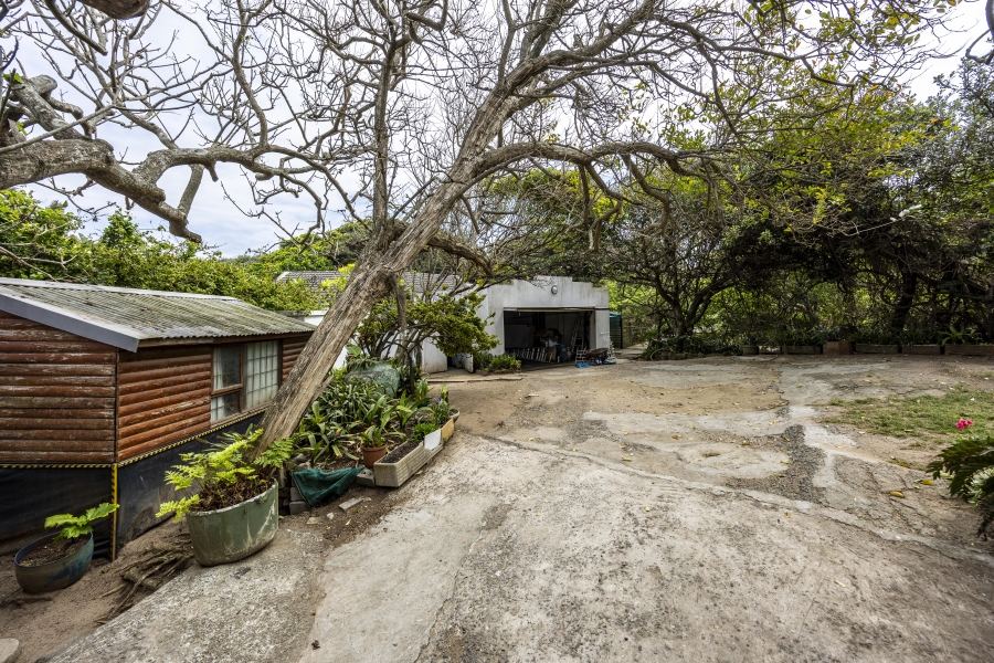 5 Bedroom Property for Sale in Gonubie Eastern Cape